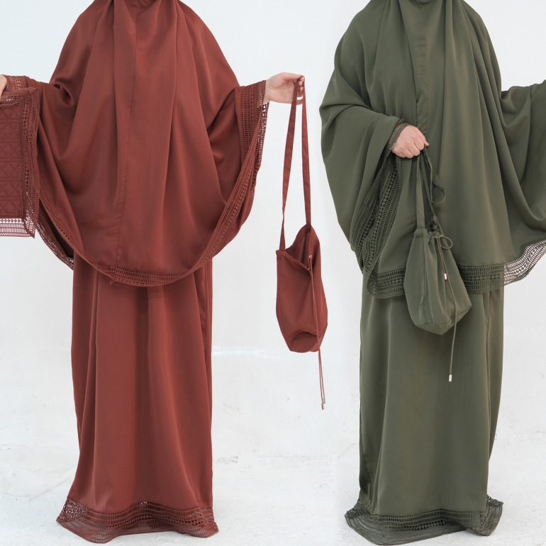 Women Bags In Dubai - Musulmano 4 Pezzi Set Donne Gonne